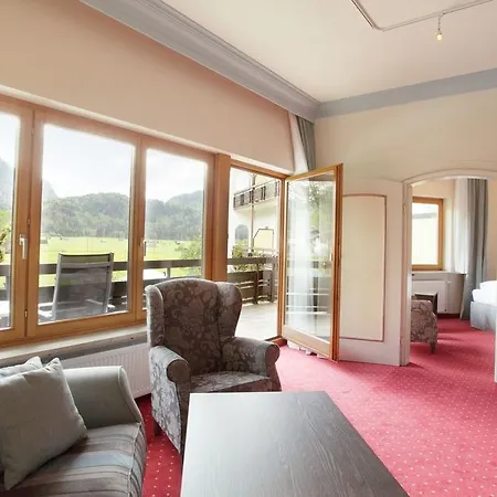 Otel Wittelsbacher Hof 4*