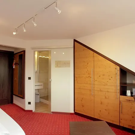 Otel Wittelsbacher Hof Oberstdorf