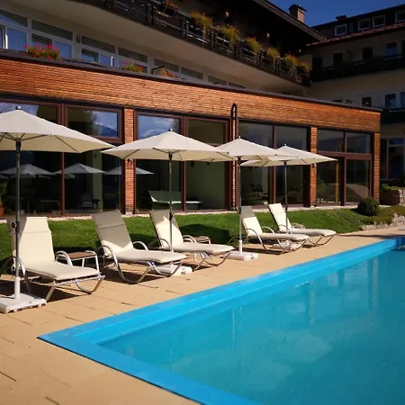 Otel Wittelsbacher Hof 4*
